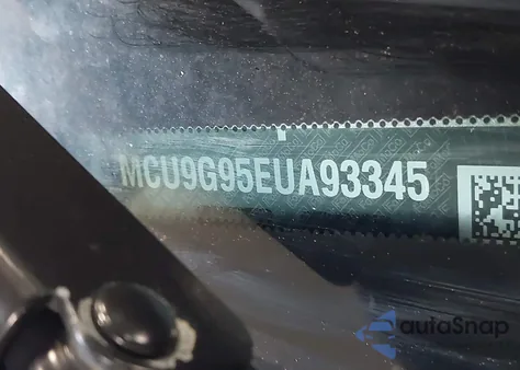 2014 Ford Escape Se z USA, uszkodzony, nr VIN 1FMCU9G95EUA93345